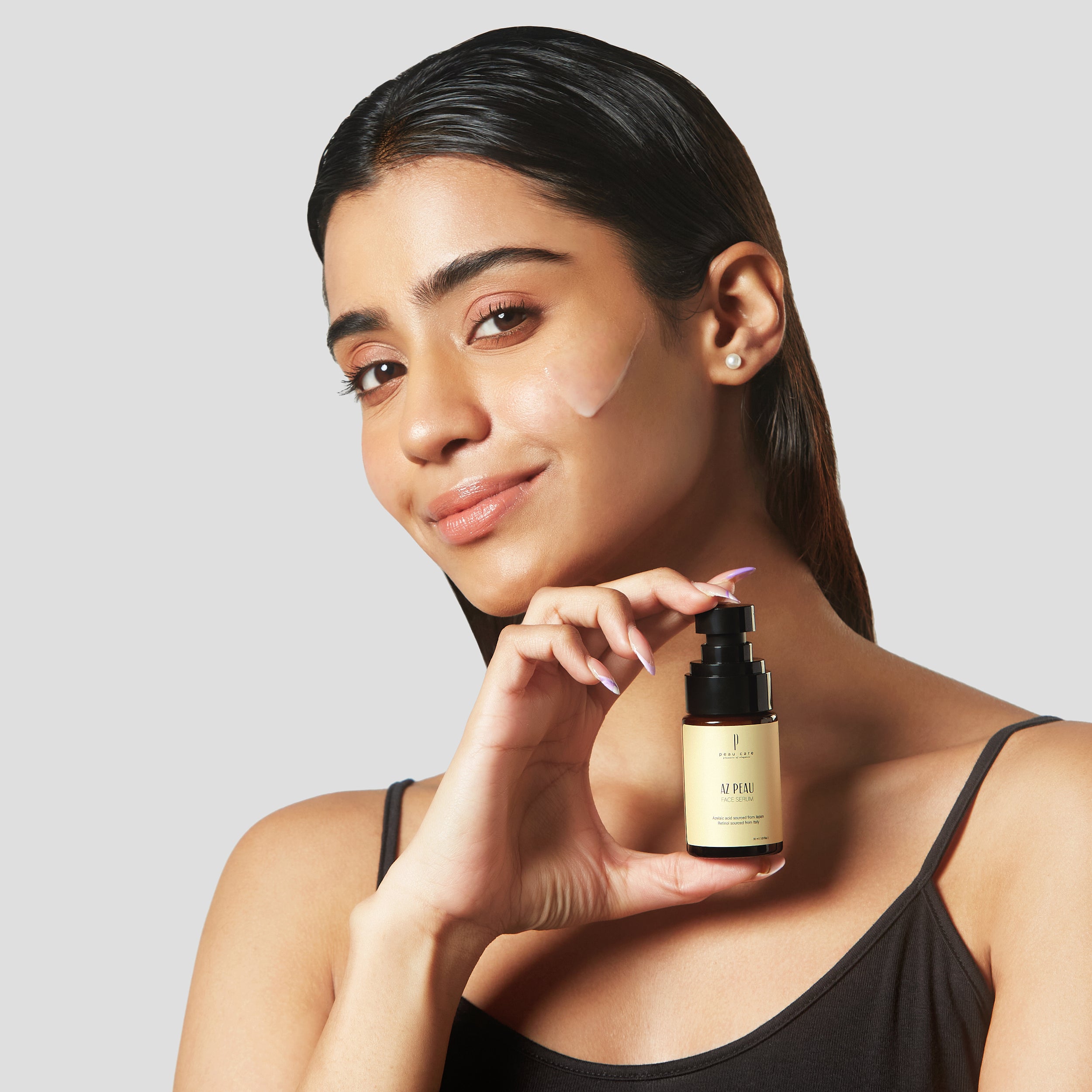 Face Brightening Serum- Peau Care